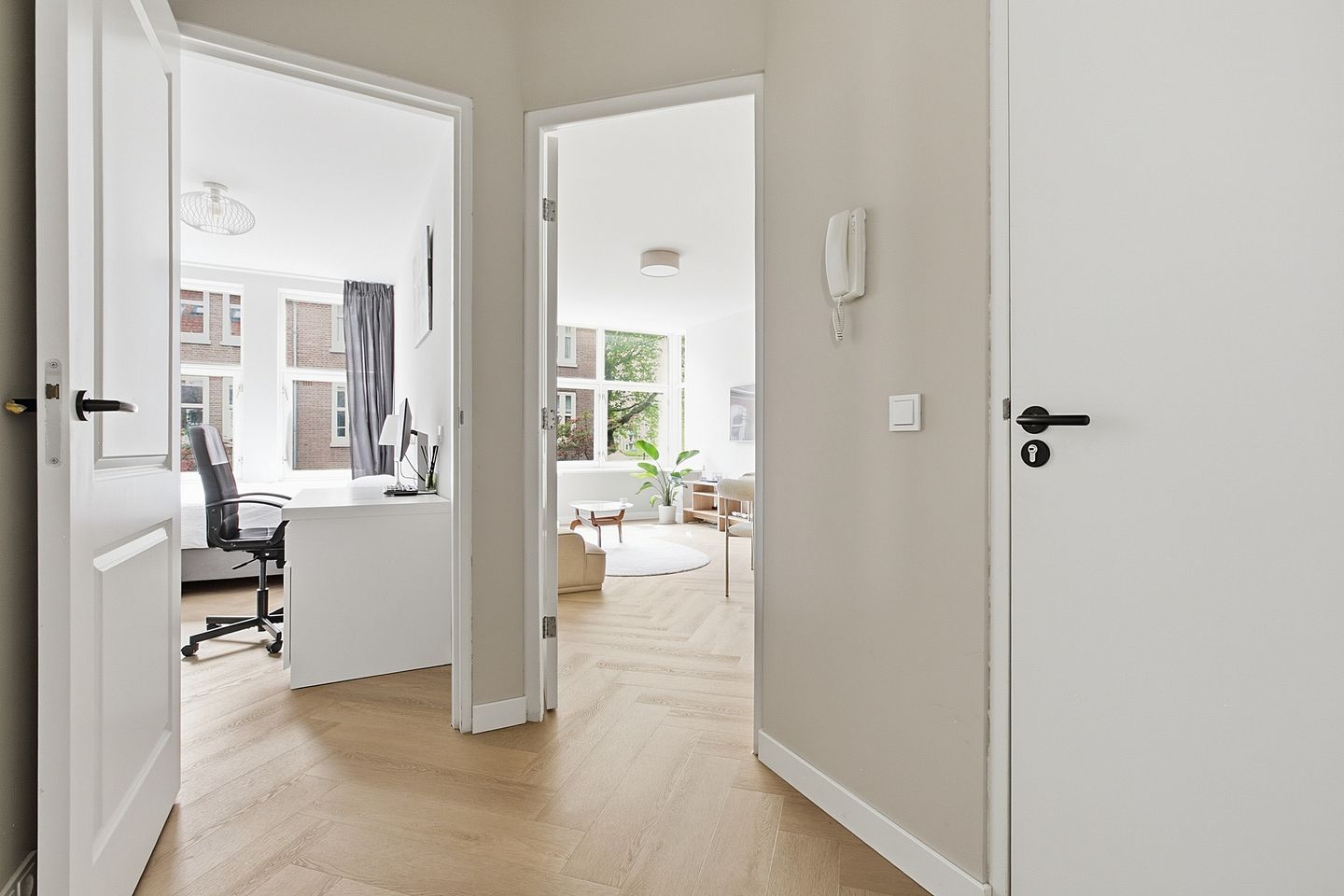 Foto 20 van Rietwijkerstraat 74-1