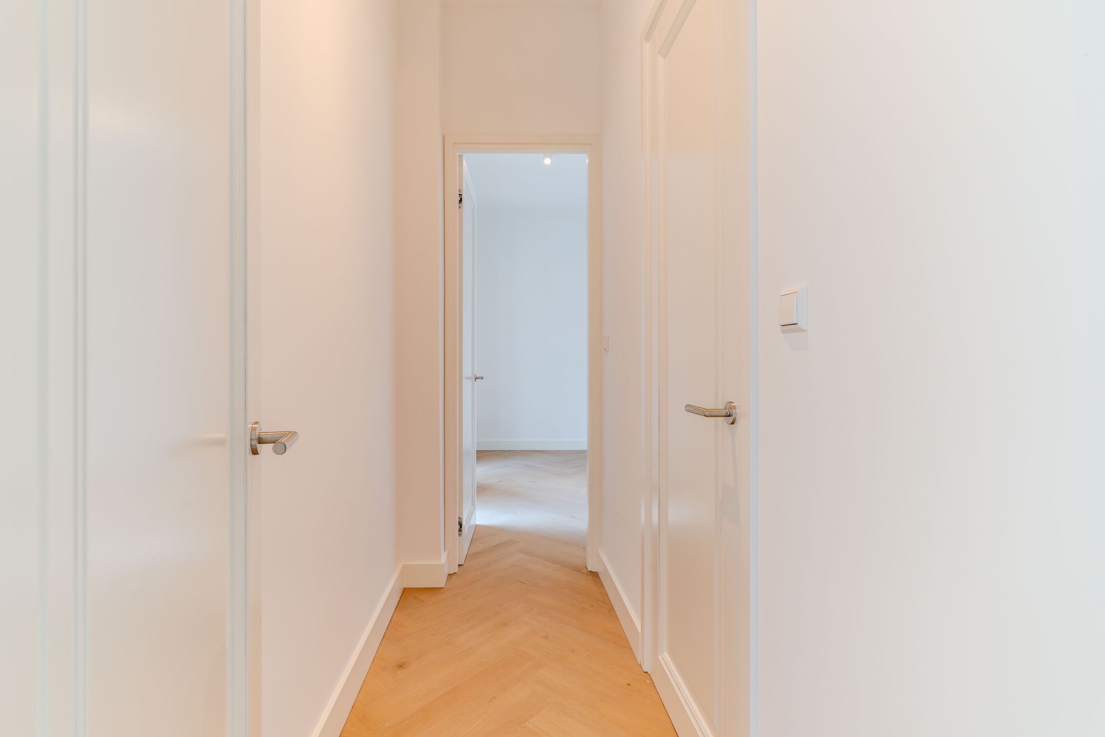 Photo 15 of Westerbaenstraat 18