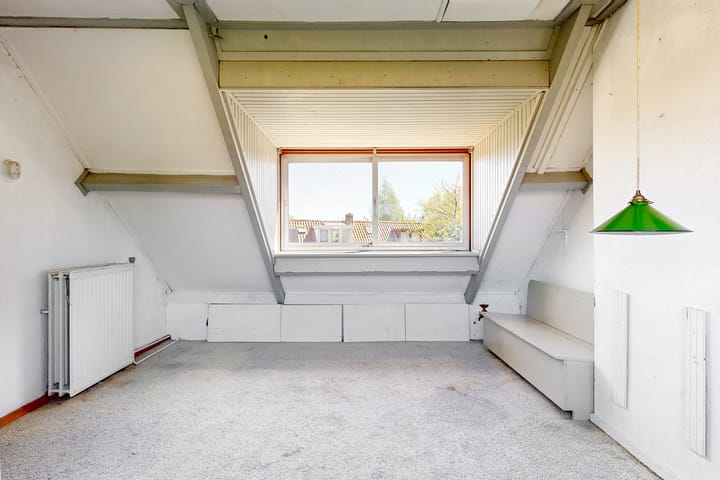 Tussenwoning te koop: Angsteloord 23, Abcoude