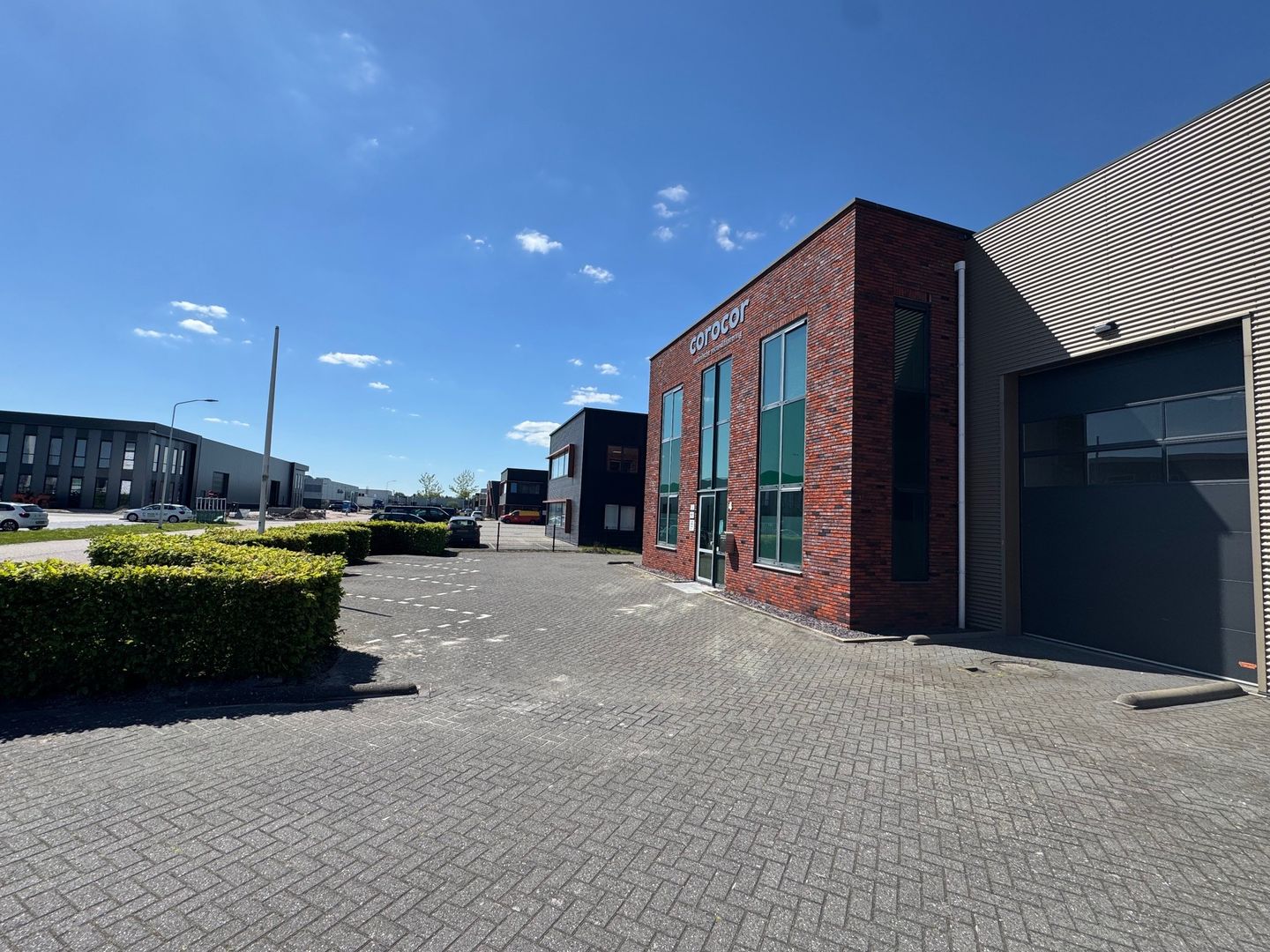 Bekijk foto 3 van Hermes 4