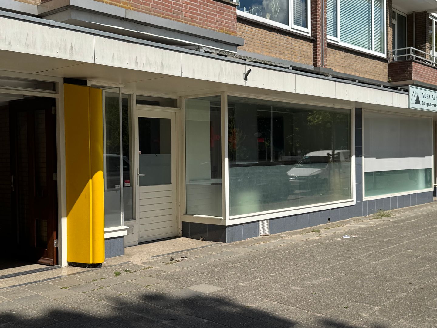 View photo 3 of De Kolken 64