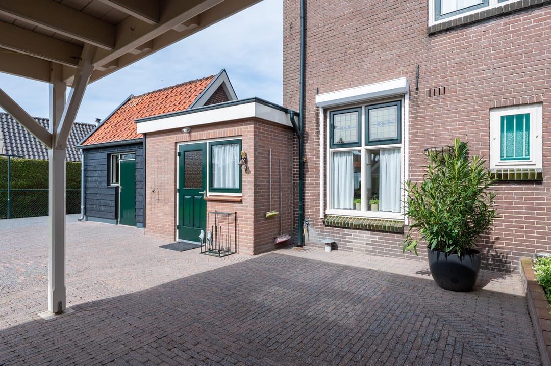 Photo 31 of Stationsstraat 63