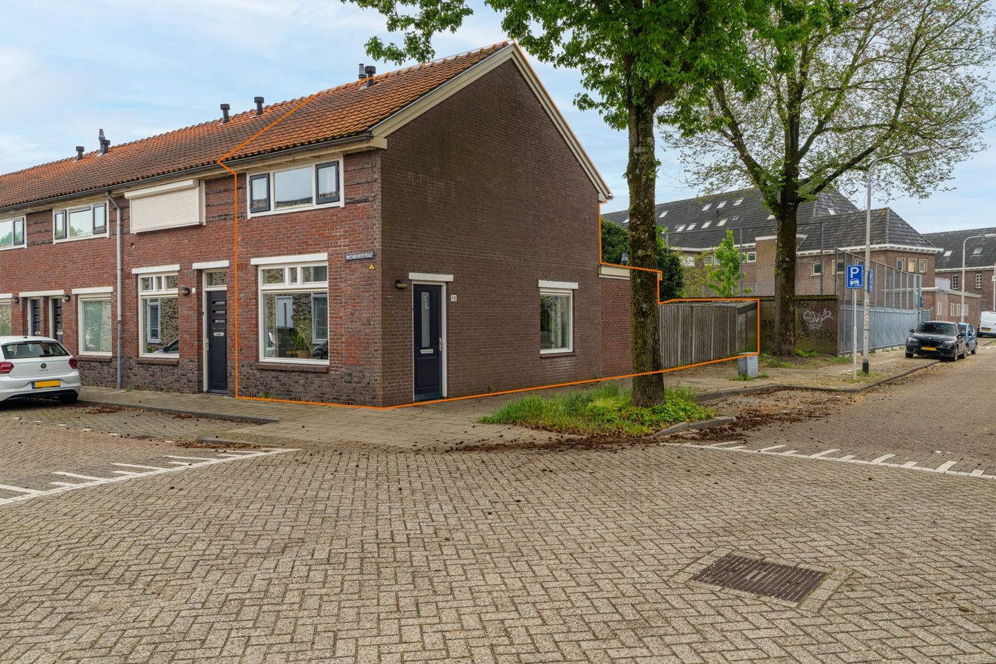 Foto 1 van Pastoor Schutjesstraat 98