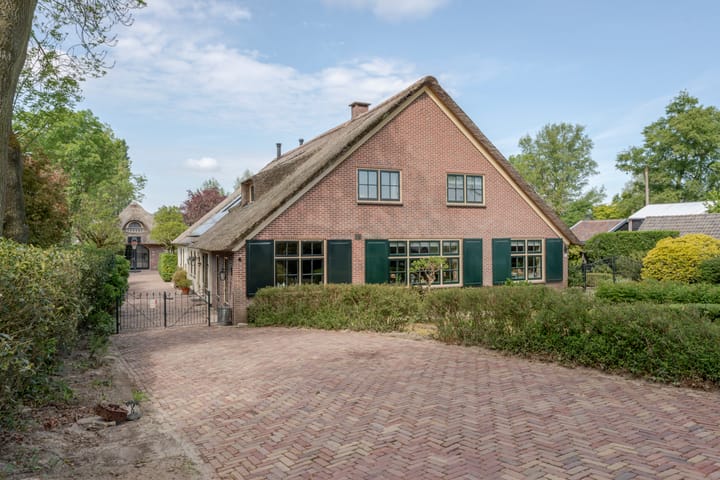 Photo 2 of Wakkerendijk 246