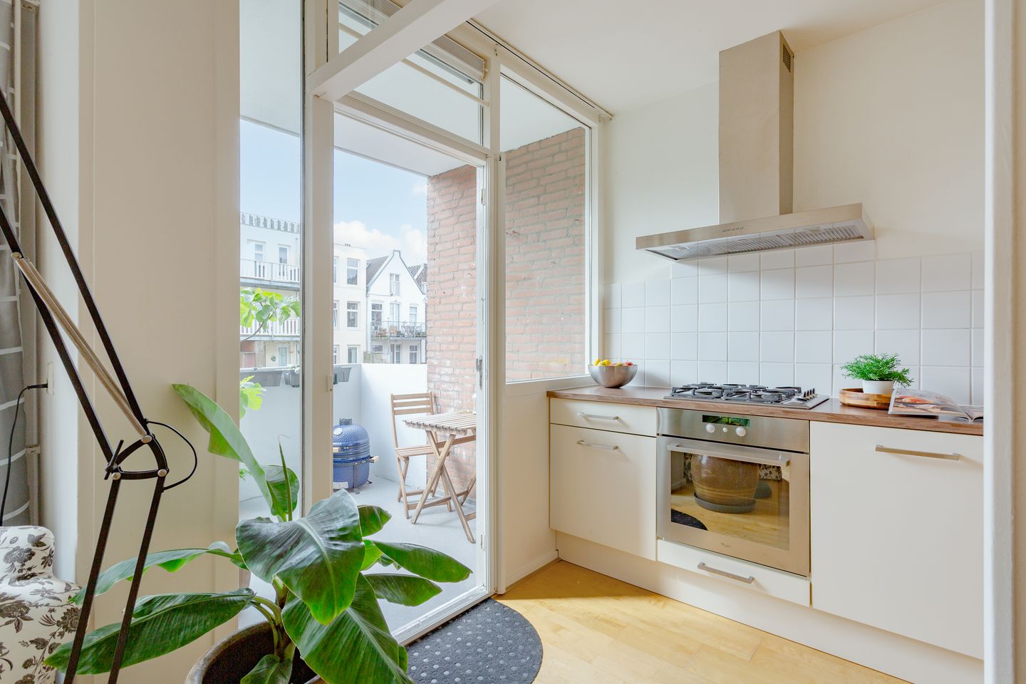 Photo 14 of Wagenaarstraat 352