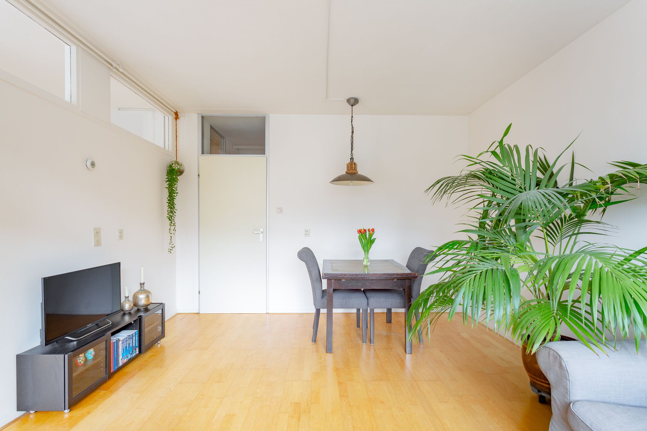 Photo 6 of Wagenaarstraat 352