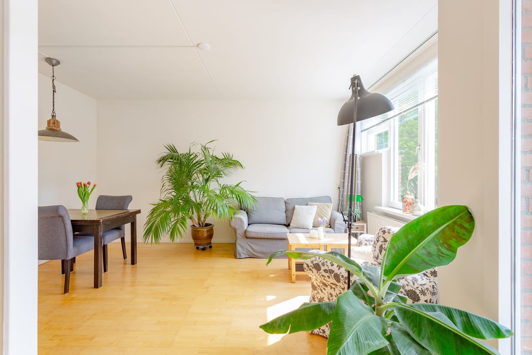 Photo 8 of Wagenaarstraat 352