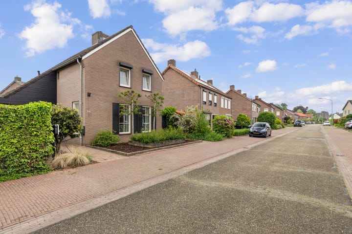 Photo 2 of Paalweg 56