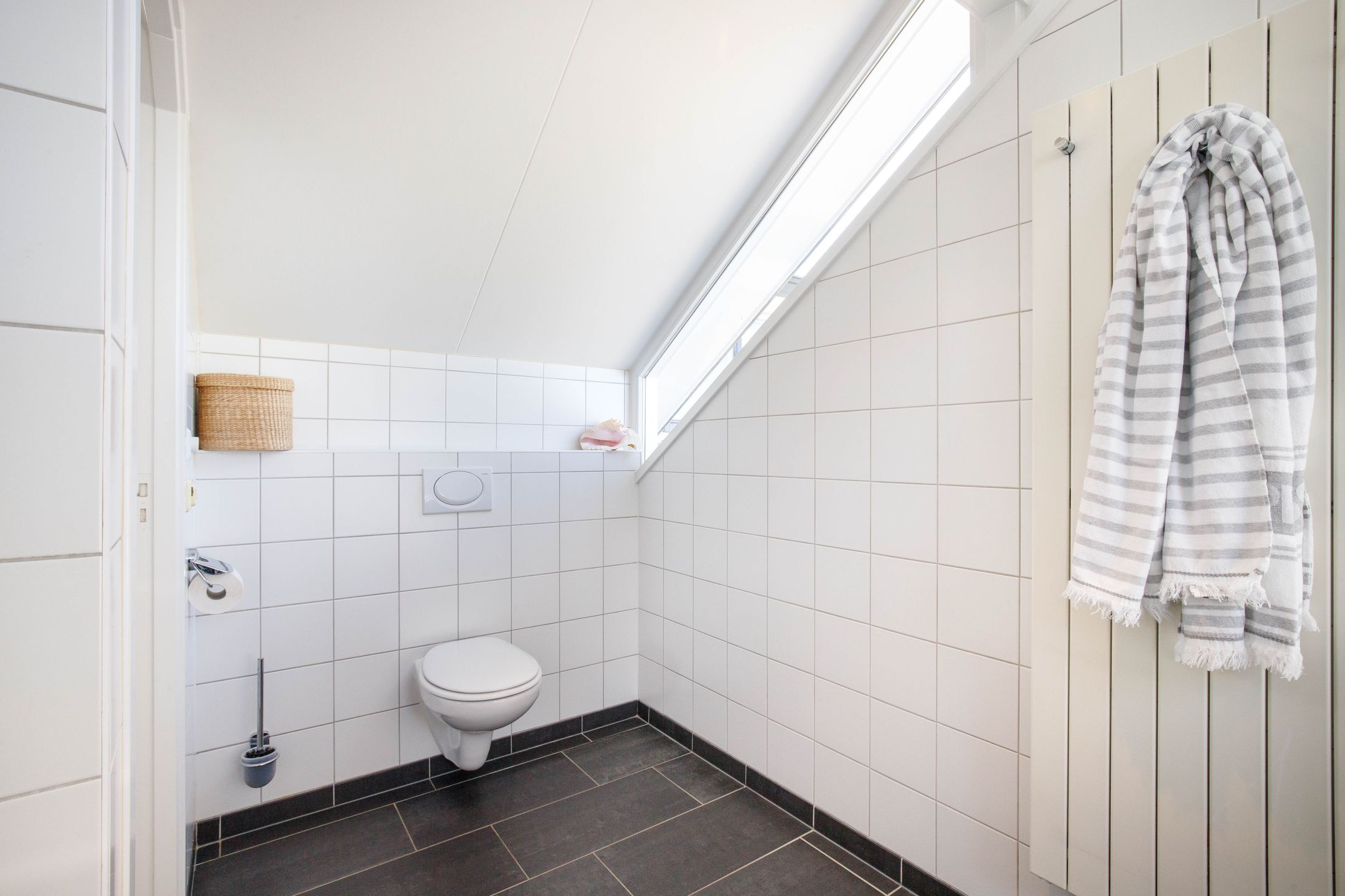 Foto 45 van Weidebloemstraat 17