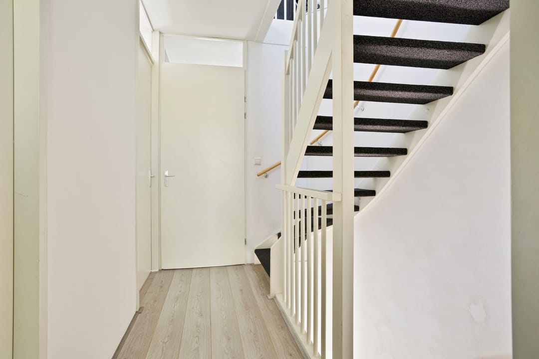 Photo 17 of Straat van Corsica 145