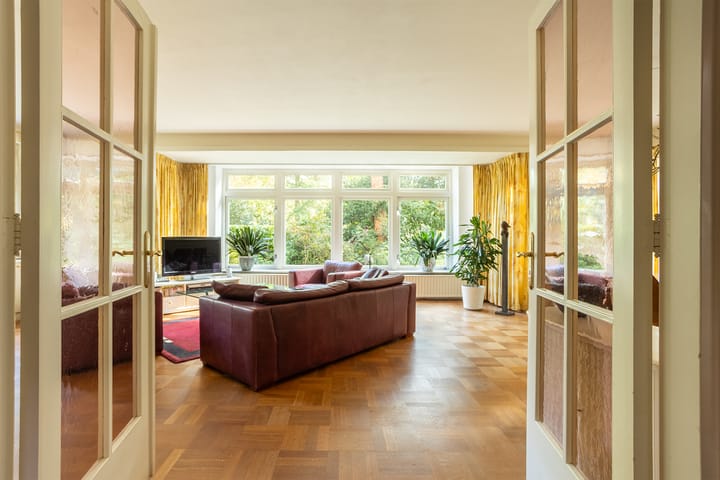 Vrijstaande woning te koop: Curaçaolaan 20, Hilversum