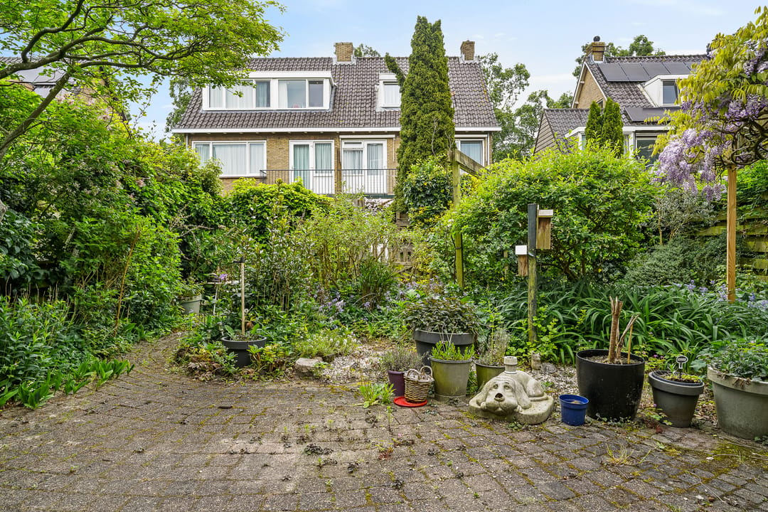 Photo 32 of Jan Trouwstraat 6