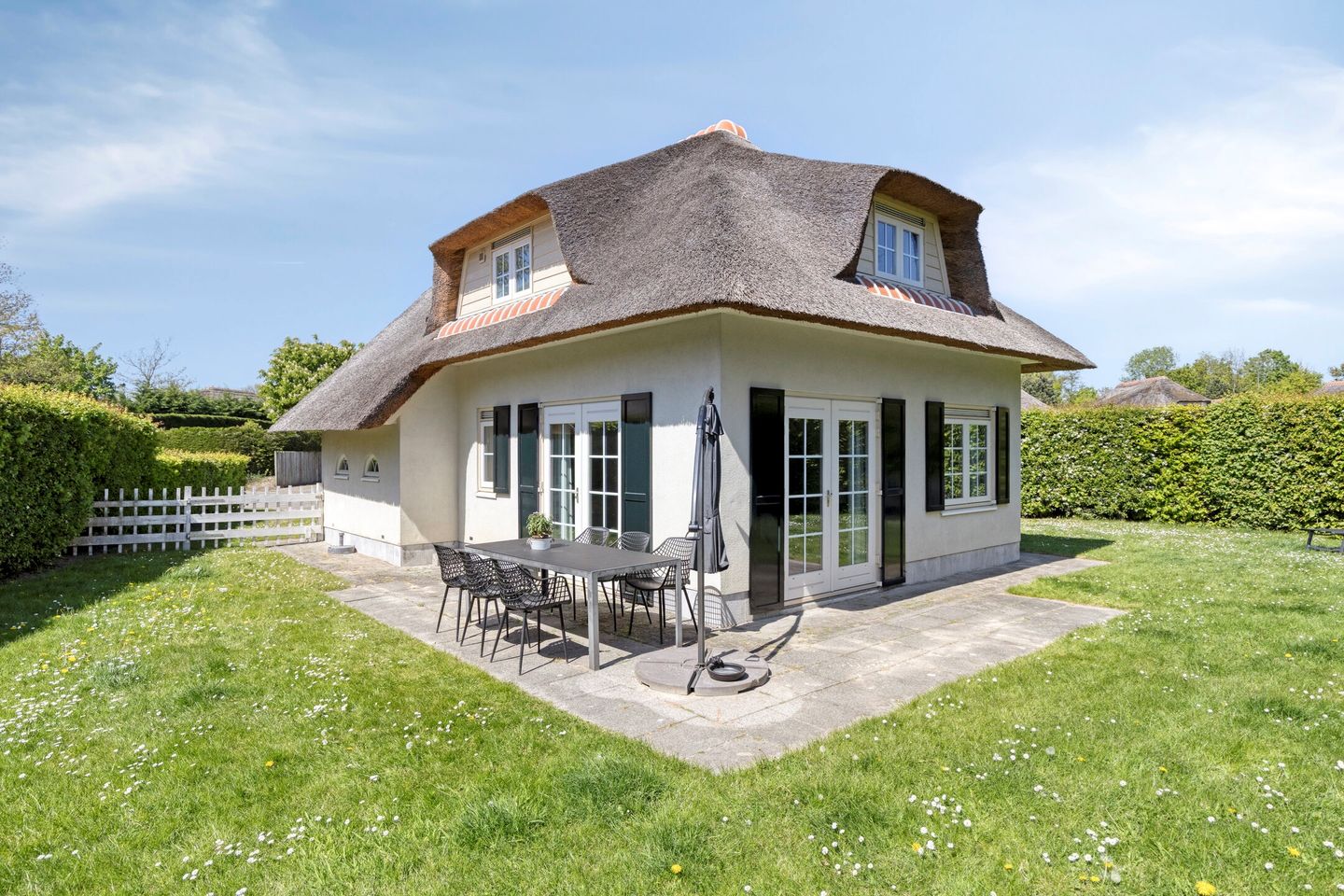 Photo 1 of Strandlaan 54