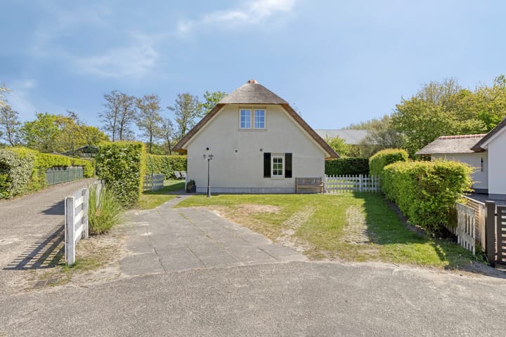 Photo 2 of Strandlaan 54