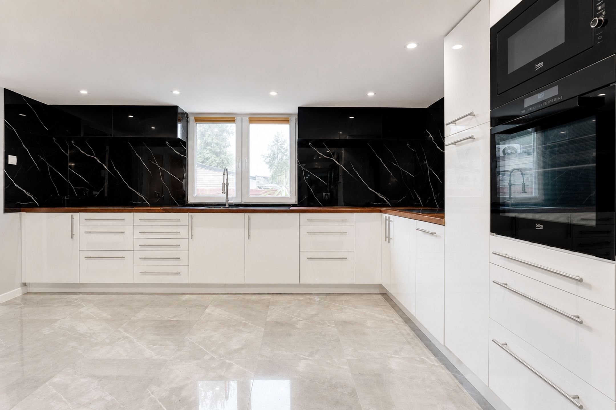 Foto 6 van Oosteinde 3-H47