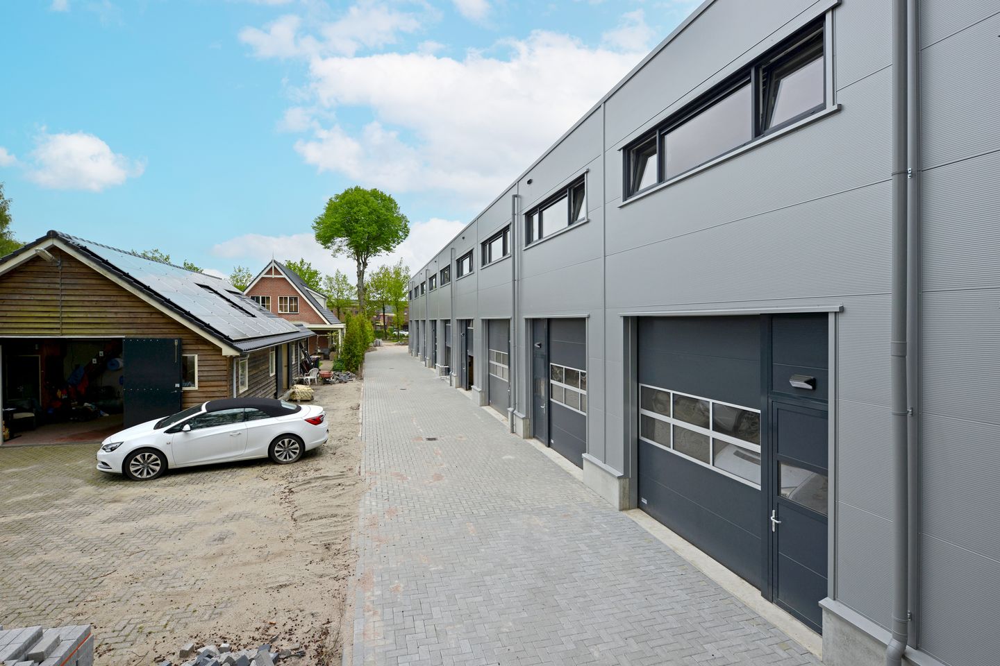 View photo 2 of Dorresteinweg 70-28