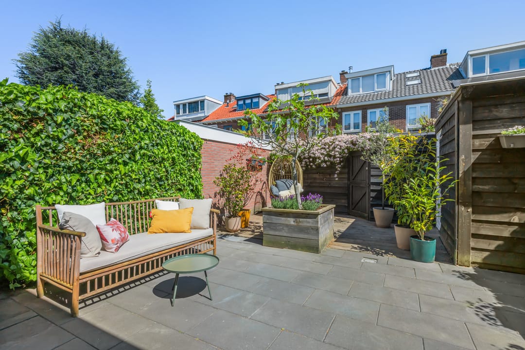 Photo 28 of Von Weberstraat 35