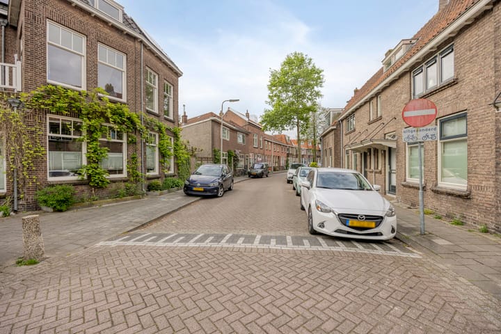 Foto 4 van Mr. D.J. van Heusdestraat 46