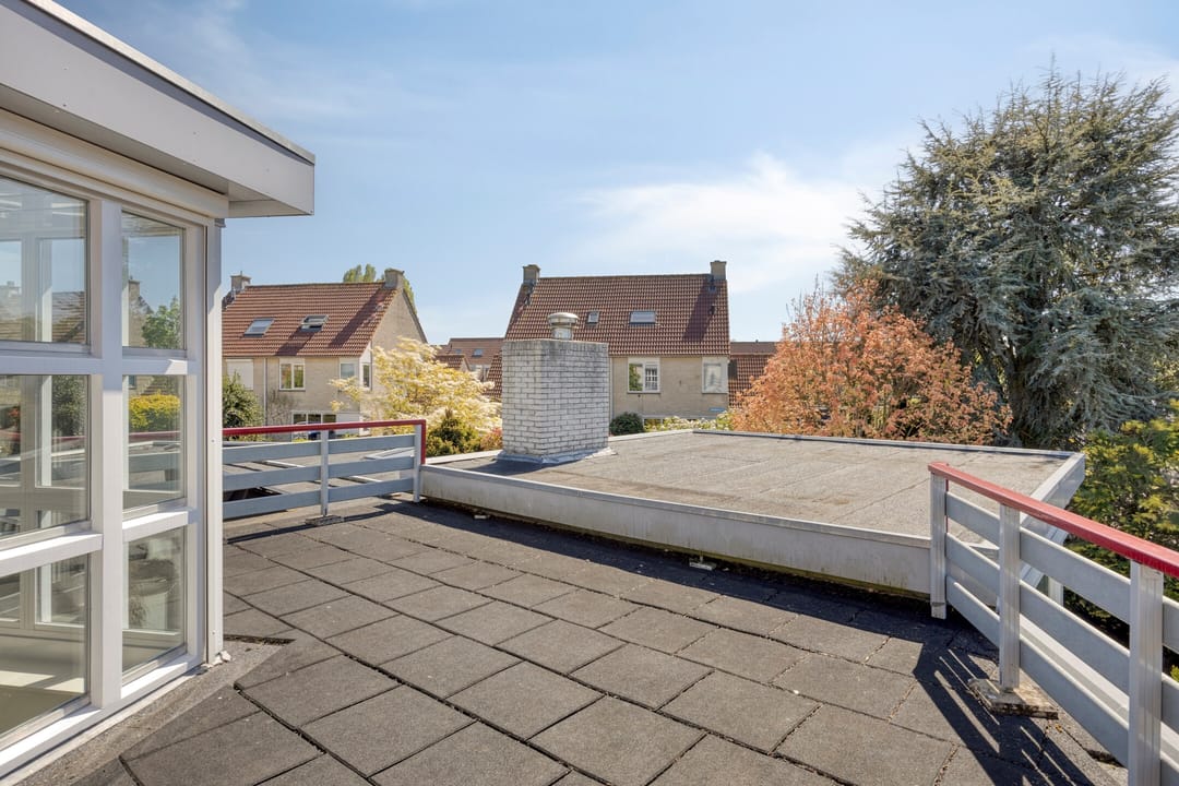 Accessible Detached Semi-Bungalow with Sauna and Roof Terrace in Zeewolde-Zuid — 38