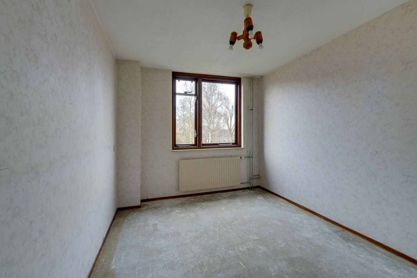 Spacious Family Home with Sunny Garden Near De Mare Shopping Center — 20