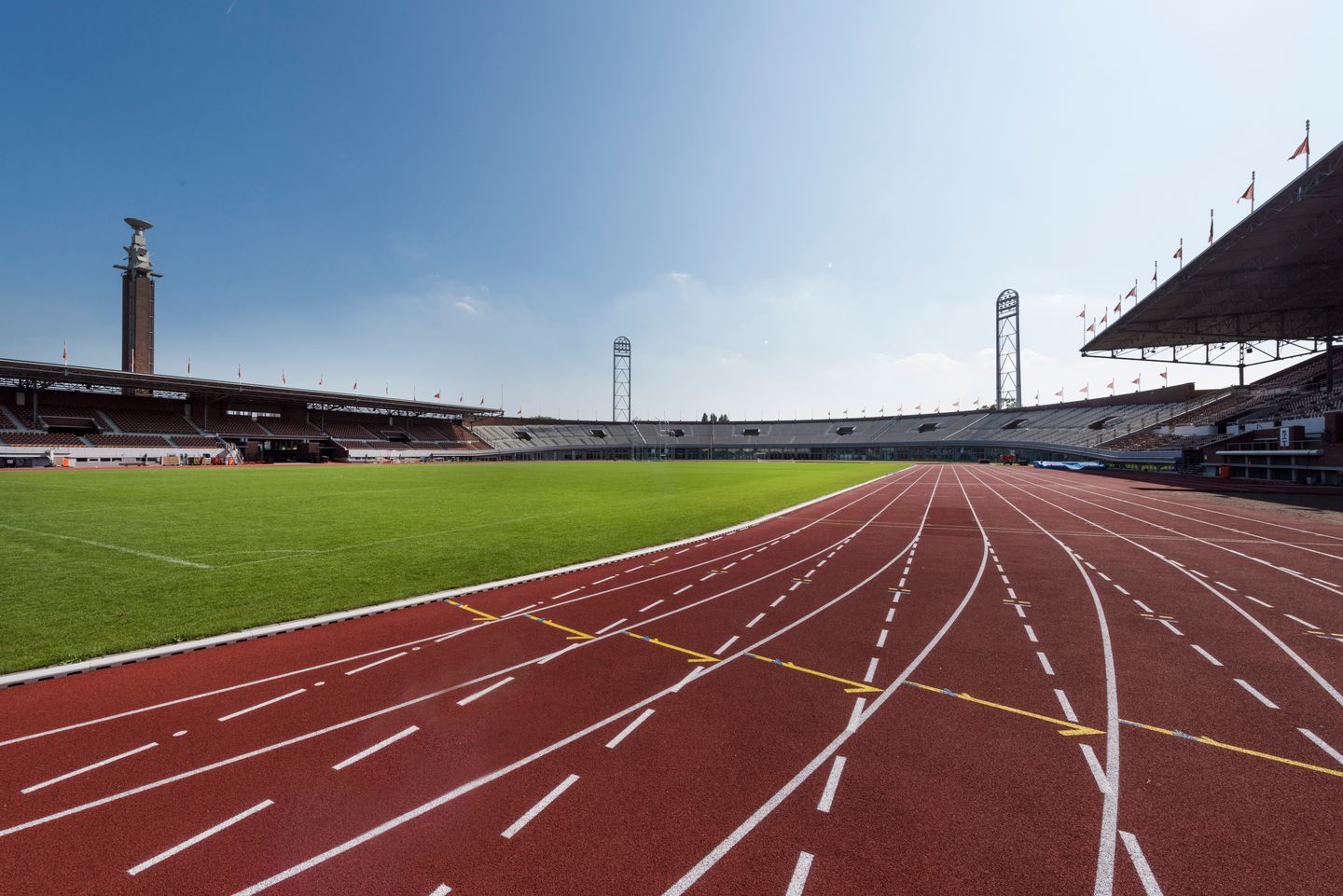 Bekijk foto 4 van Olympisch Stadion 15