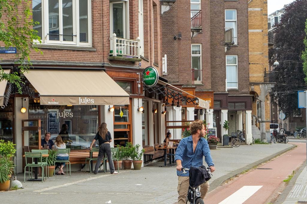Foto 49 van Valeriusstraat 143-3