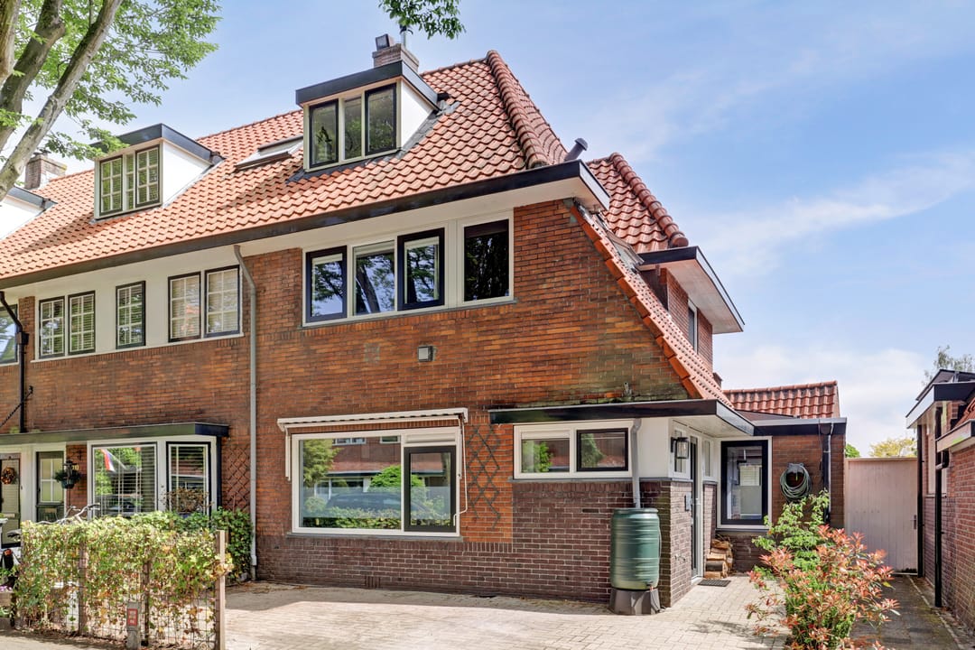 Photo 1 of Radiostraat 68