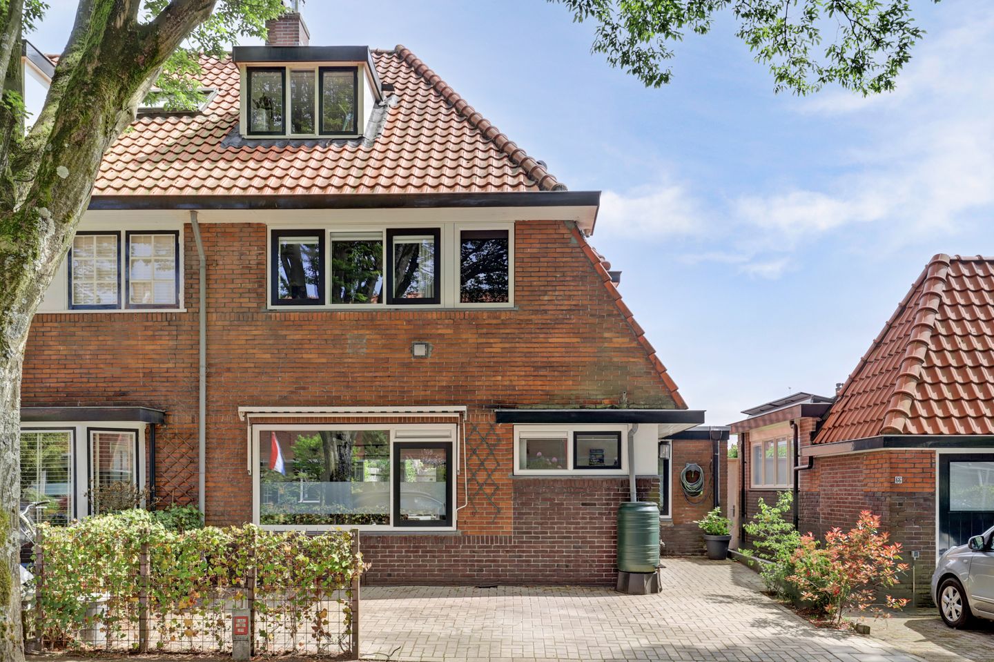 Photo 34 of Radiostraat 68