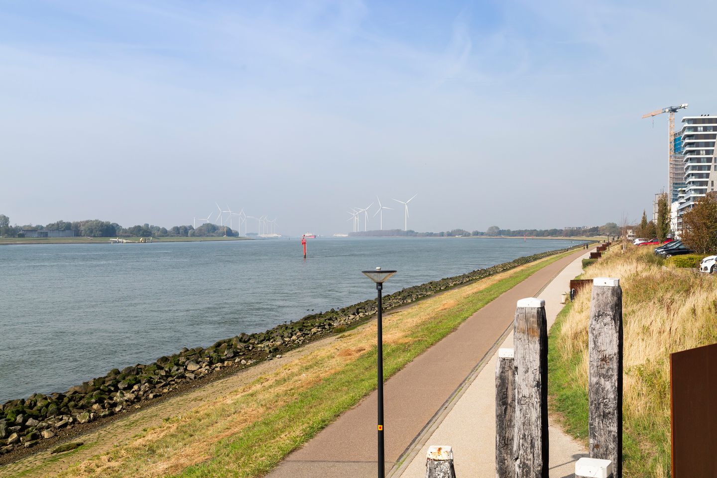 Photo 4 of Vuurbaak 26