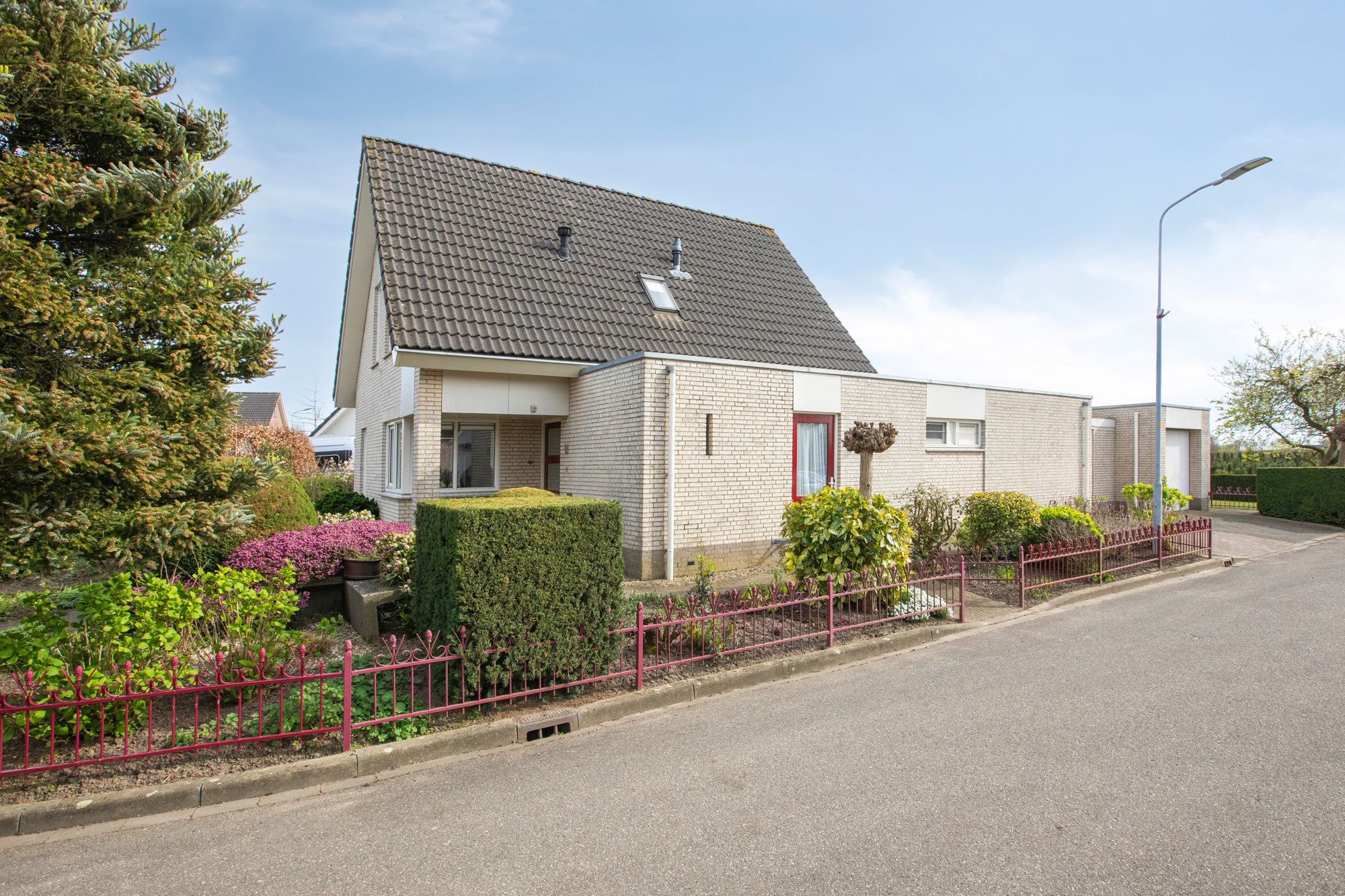 Photo 9 of Kruisherenstraat 8