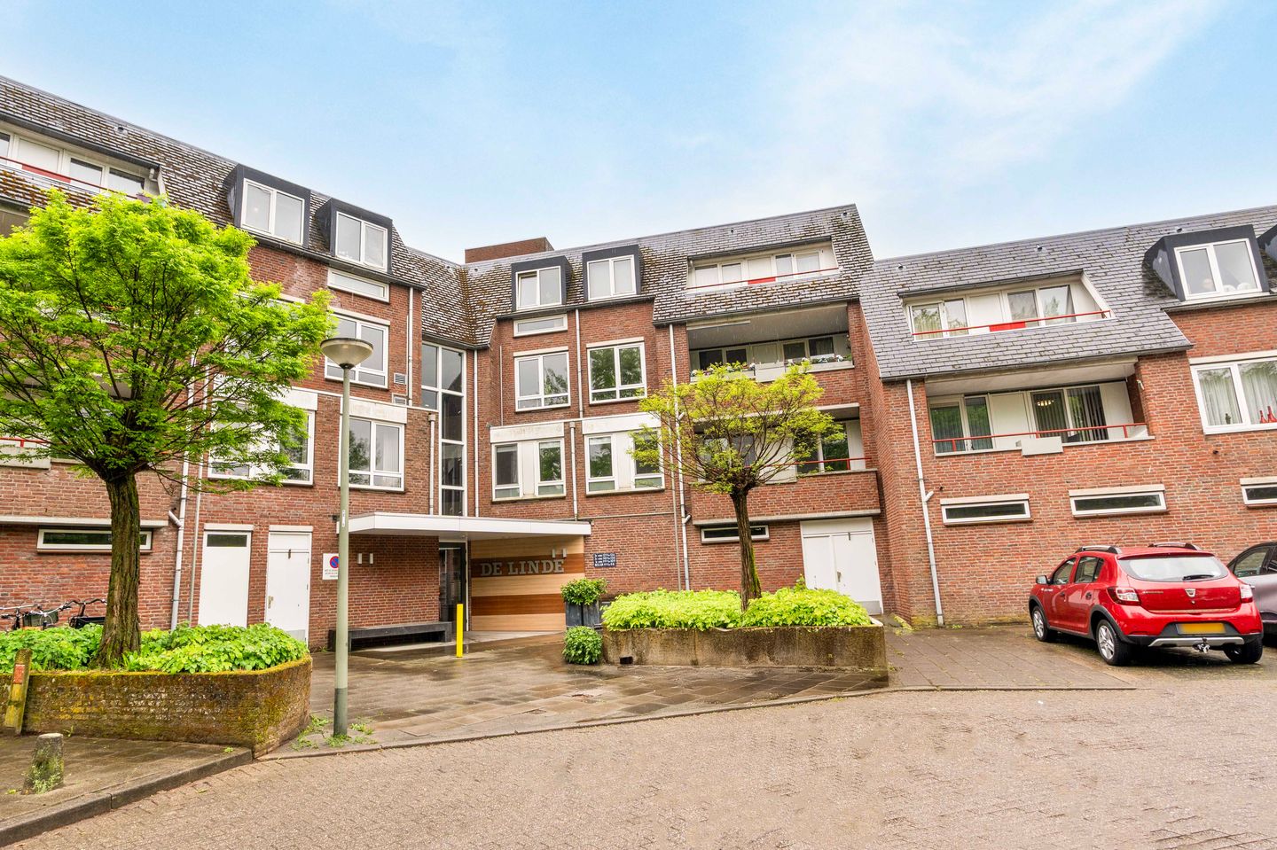Photo 25 of Hattem 99
