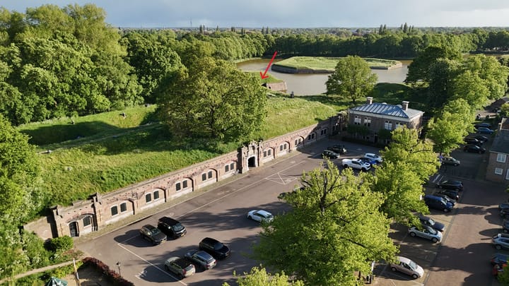 Adriaan Dortsmanplein 3, Naarden
