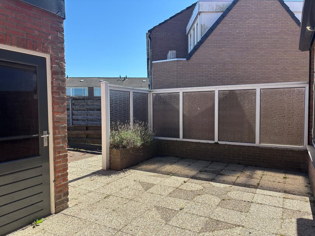 Photo 22 of Rozenstraat 15