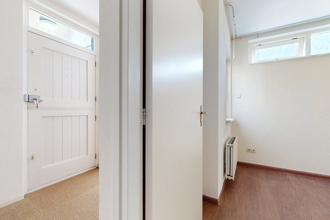 Photo 11 of Paulus Potterstraat 2