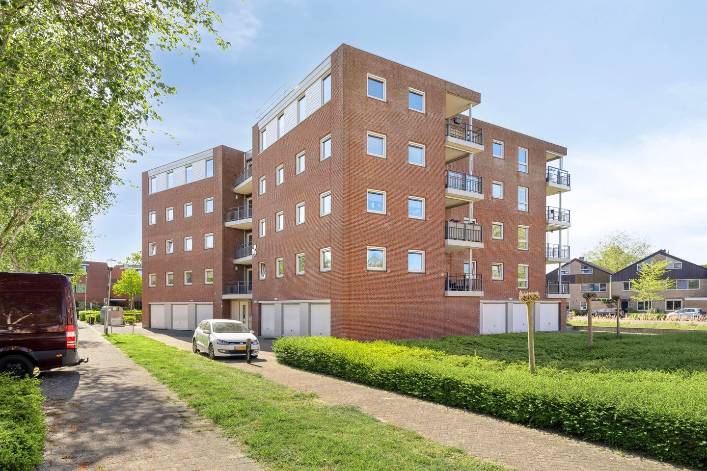 Photo 35 of Burgemeester Van Gilsstraat 17