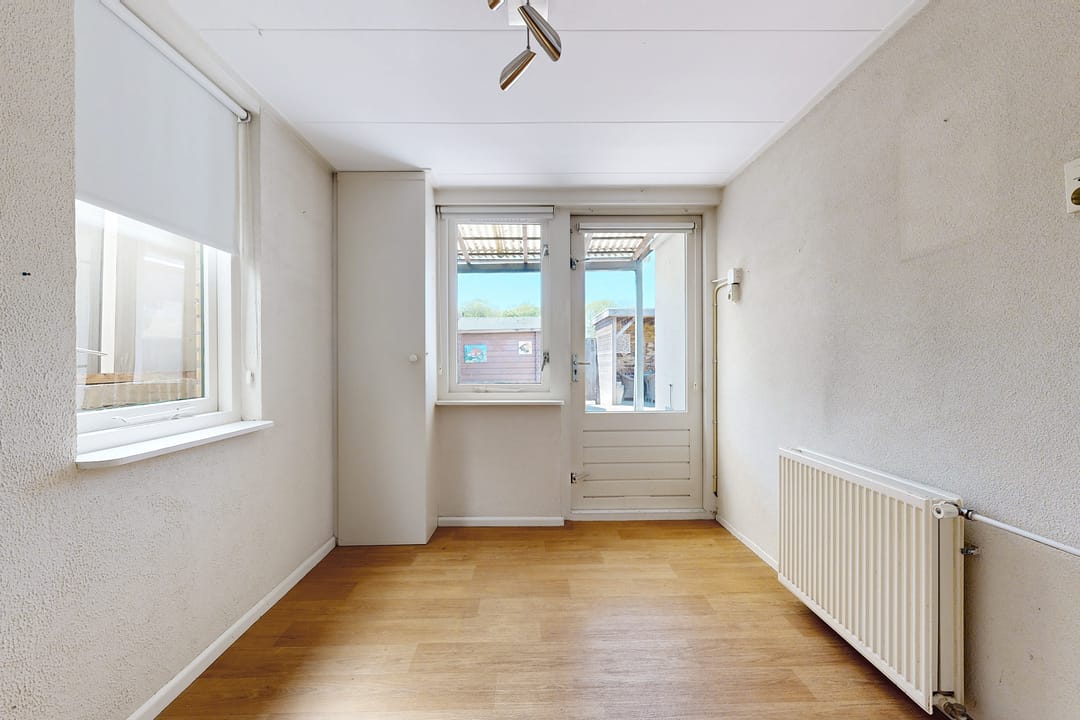 Photo 32 of Paulus Potterstraat 2