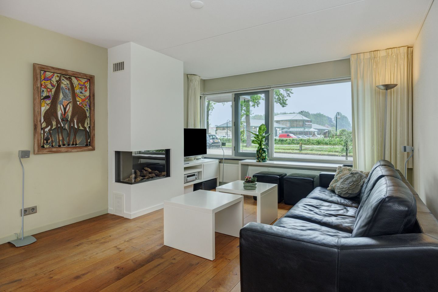 Photo 4 of Willi Martinalistraat 48