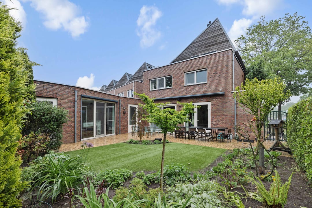 Photo 37 of Willi Martinalistraat 48