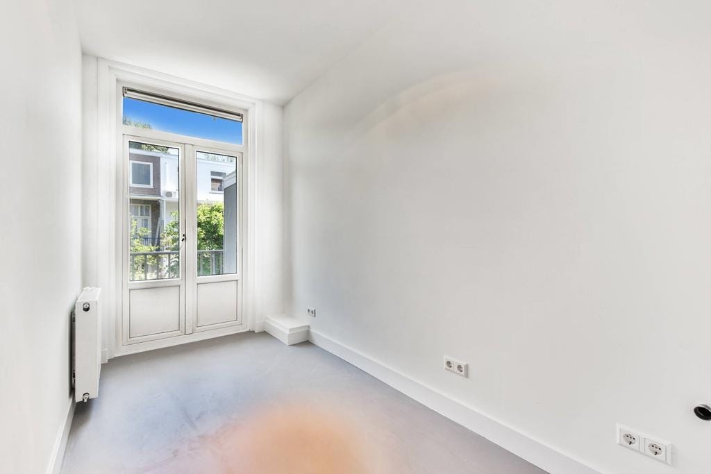 Photo 9 of Wijsmullerstraat 45-1