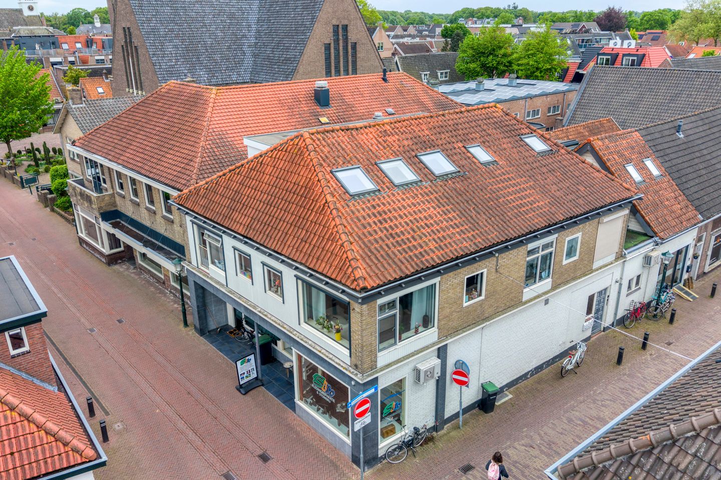 Photo 4 of Bouwstraat 25-D