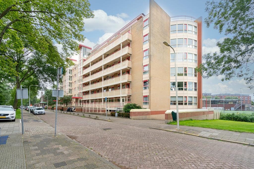 Foto 33 van Donker Curtiusstraat 204