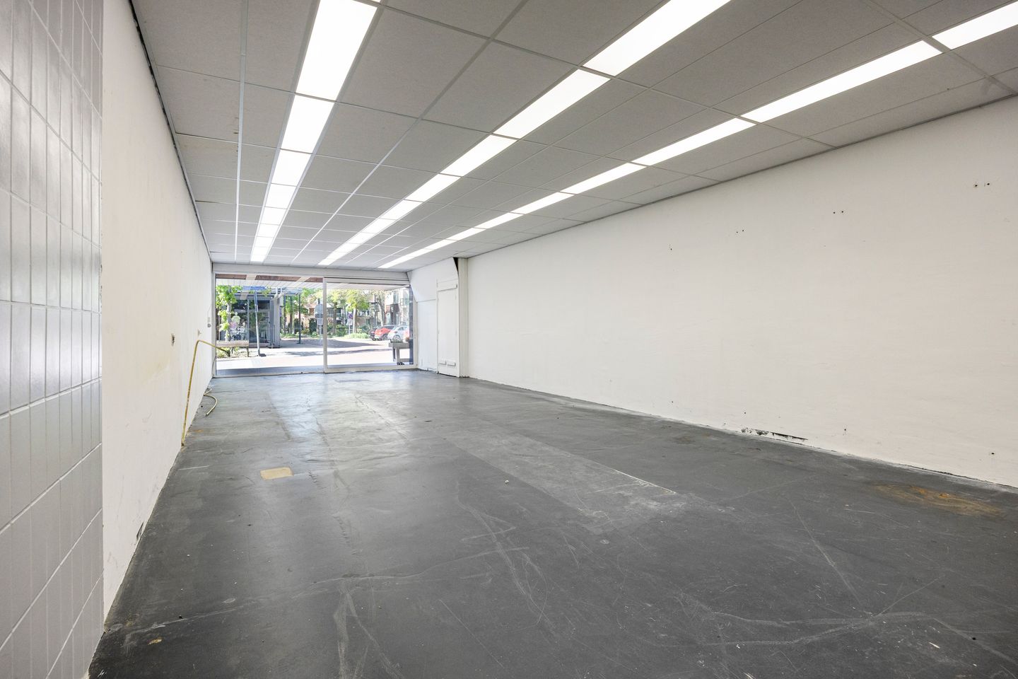 View photo 2 of van Coevenhovenstraat 5