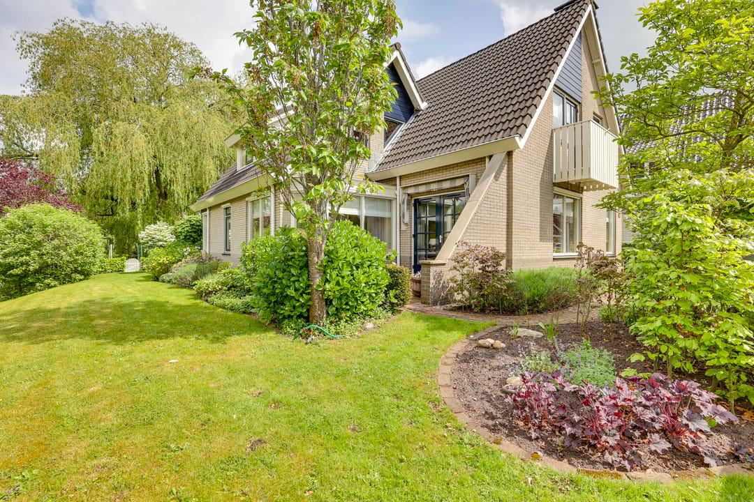 Photo 53 of Roerdomp 36