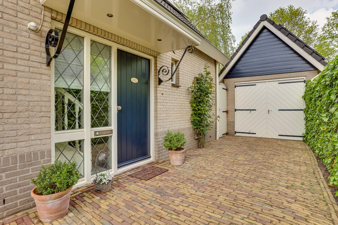 Photo 8 of Roerdomp 36