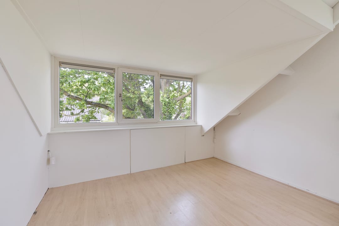 Photo 32 of Bremstraat 40