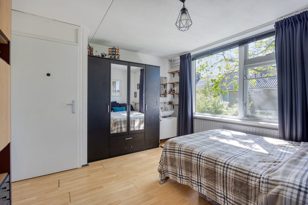 Photo 22 of Bremstraat 40