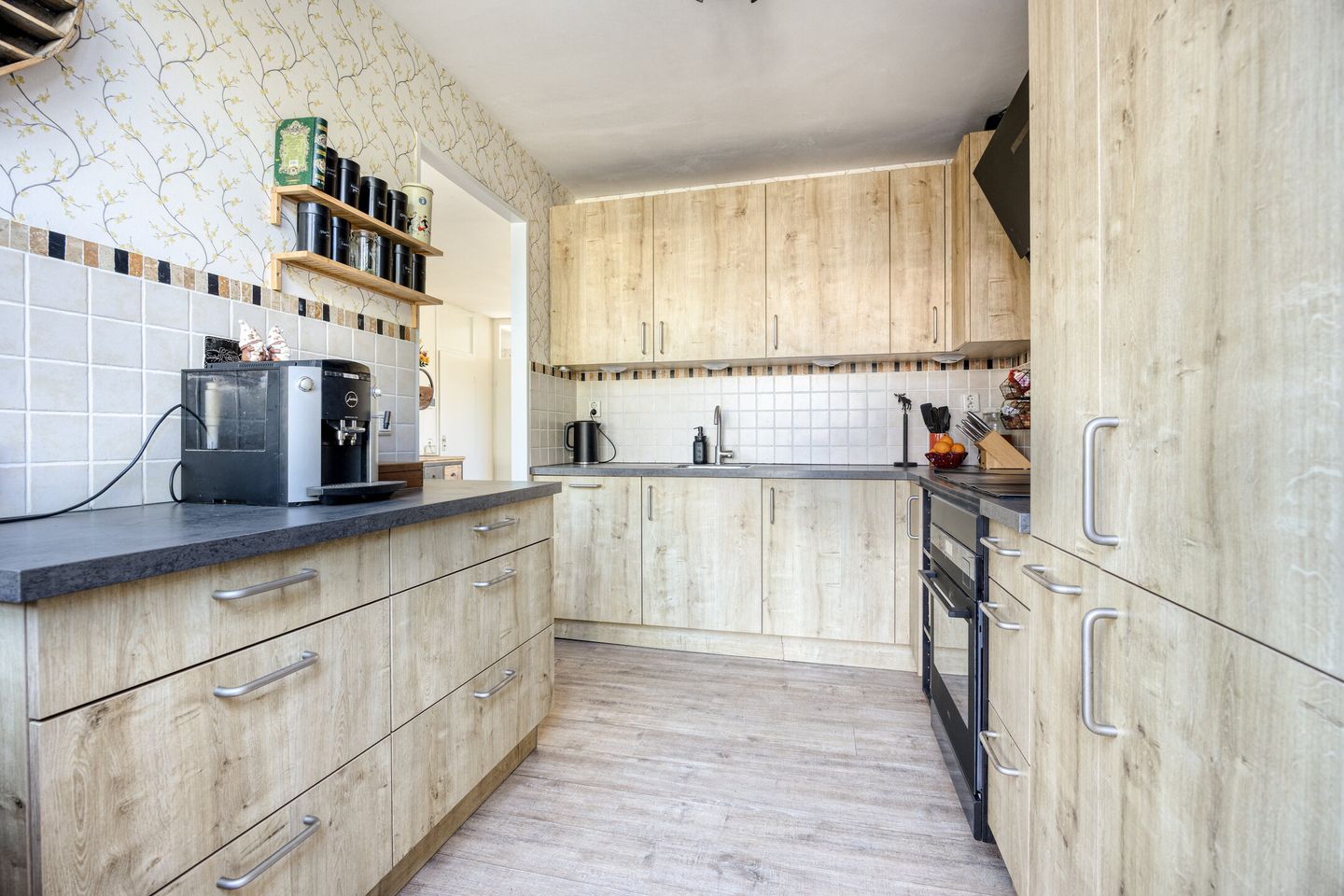 Photo 14 of Bremstraat 40