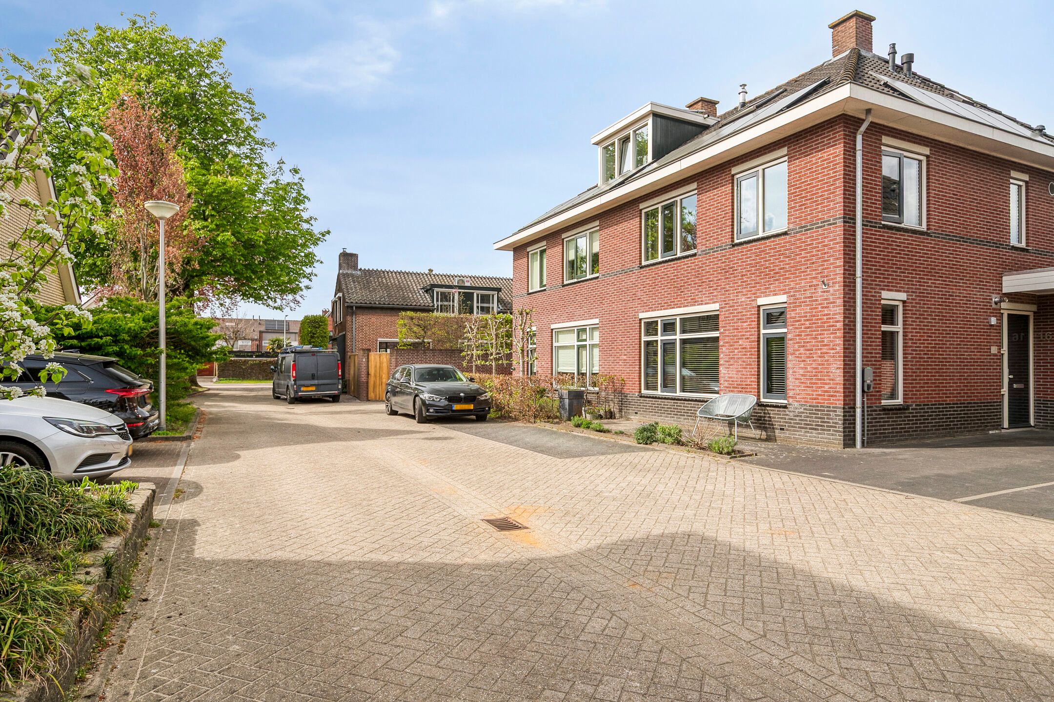 Foto 6 van Loonwerkerhof 16