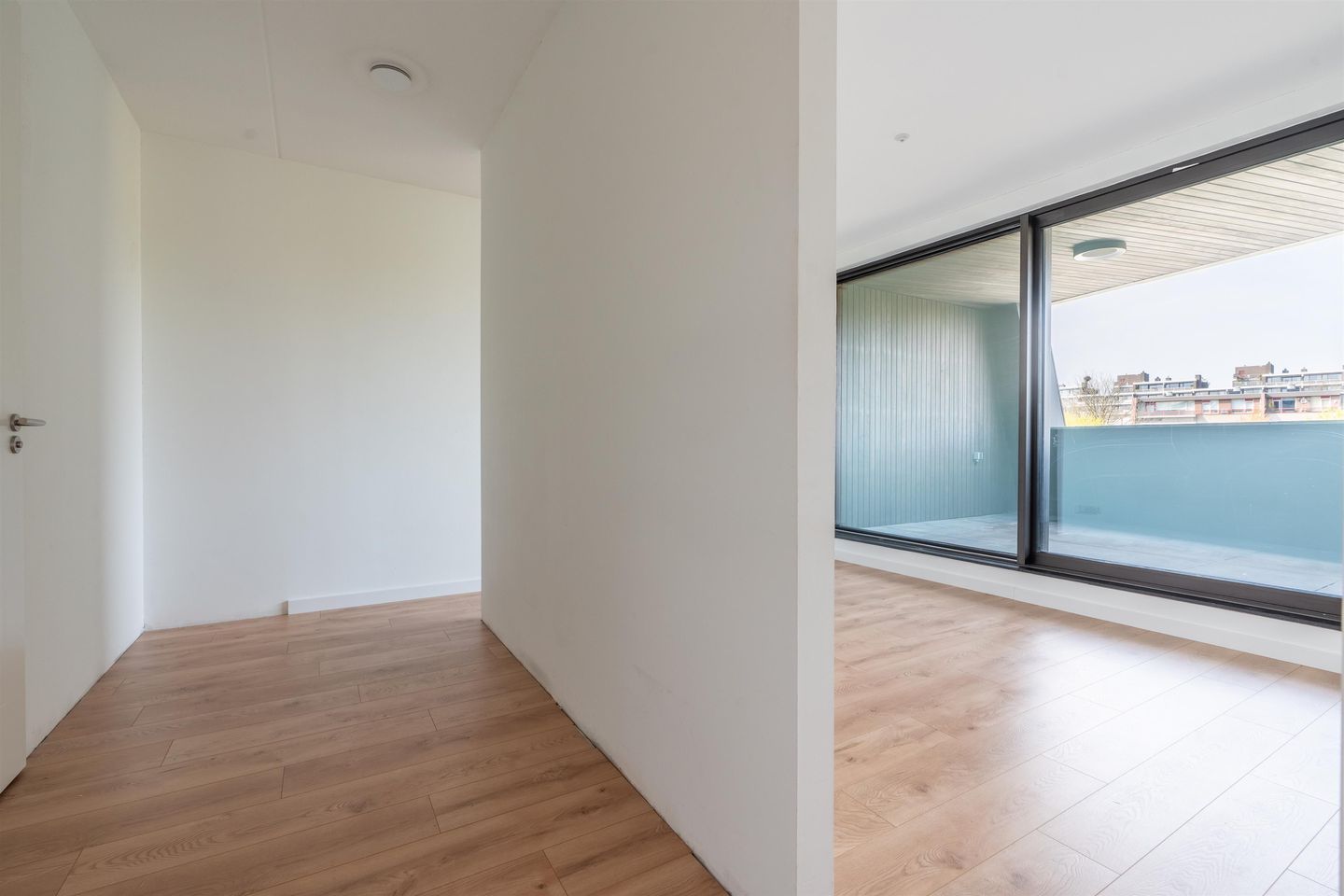 Photo 34 of Vincent van den Heuvellaan 37