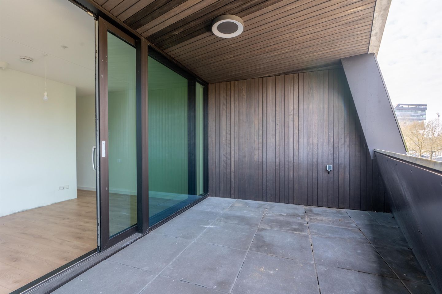 Photo 44 of Vincent van den Heuvellaan 37
